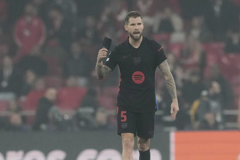 4 Cara Barcelona Tutup Lubang yang Ditinggal Inigo Martinez
